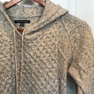 AE | Cream/Light Grey Hooded Comfy Knit Sweater S